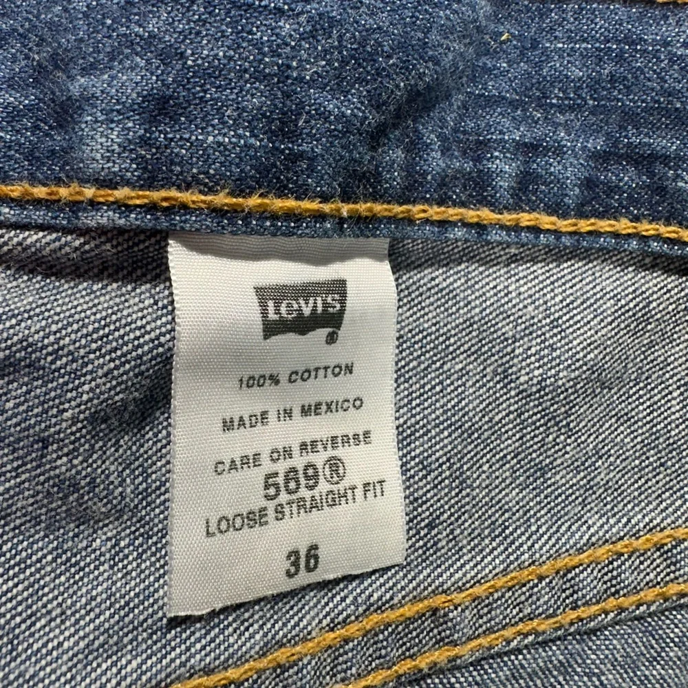 Levi’s 569 men’s‎ size 36 shorts with front and back pockets